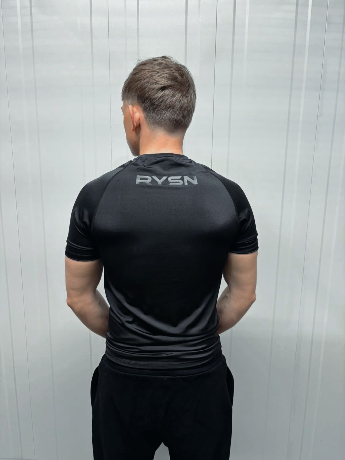 BLACKOUT COMPRESSION TEE